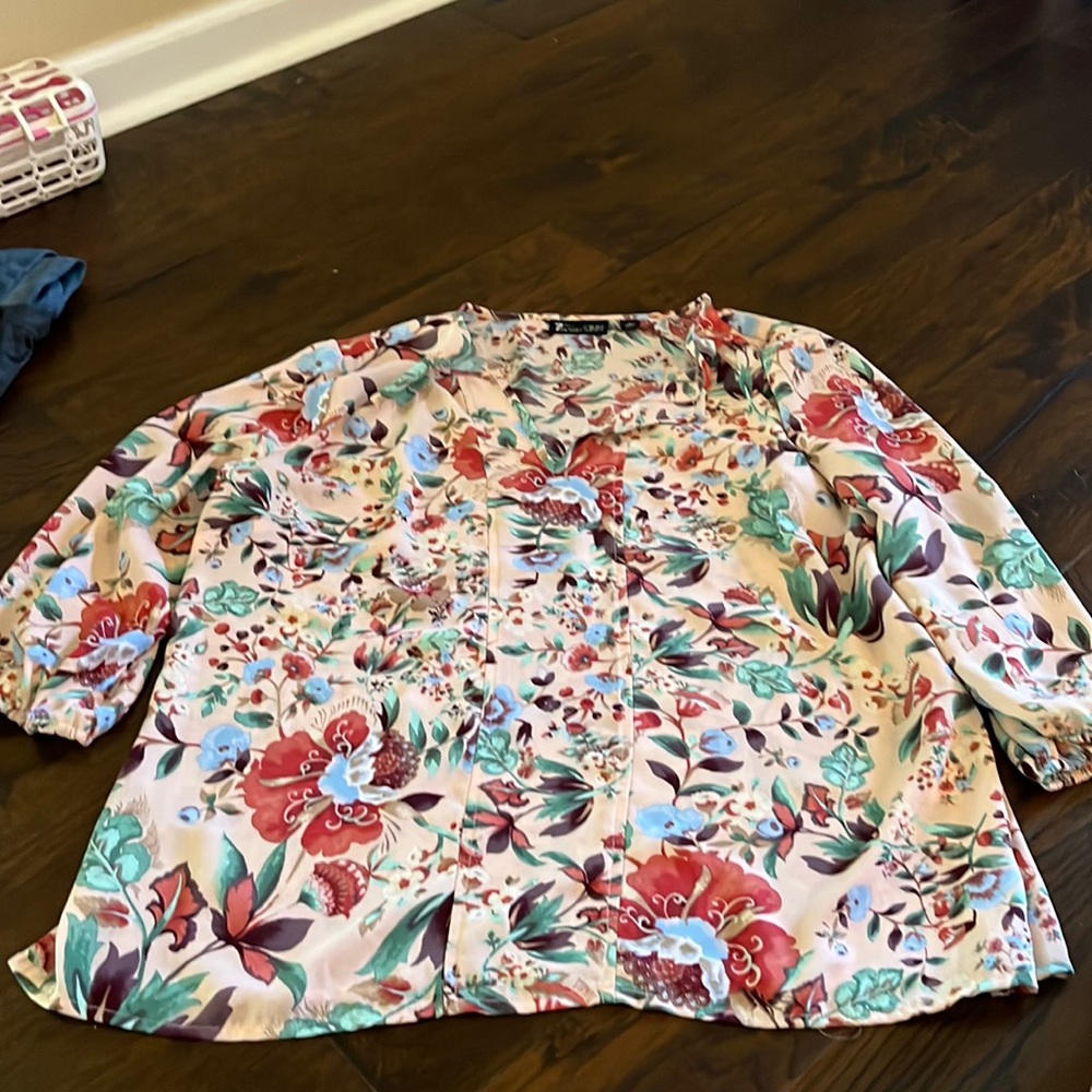 Size XL women shirt